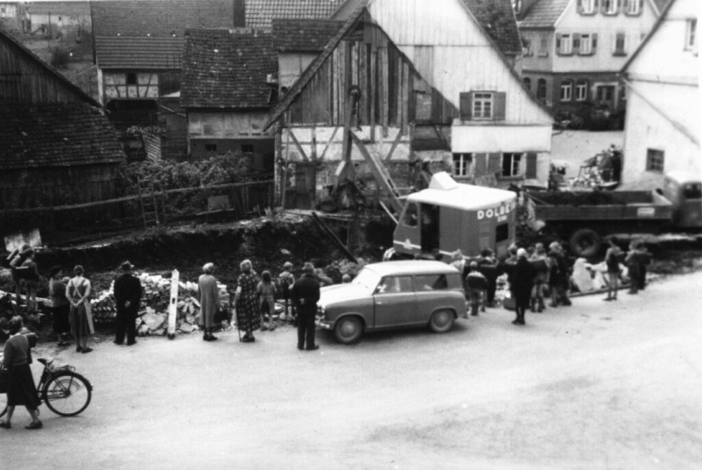 Gschwend - Frickenhofer Str - Hausnummer 8 - 1956000000